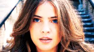 Teen Wolf': Malia & The Desert Wolf Fight — Season 5 Episode 14 Recap –  Hollywood Life