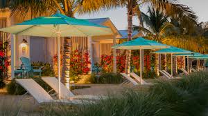 Situated in key largo, this beach hotel is 1.4 mi (2.3 km) from john pennekamp coral reef state park and within 6 mi (10 km) of key largo undersea park and laura. Bungalows Key Largo Luxury Resort Opens In The Florida Keys Robb Report