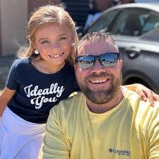 Gina Gale's Instagram, Twitter & Facebook