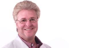 Larry Flake's Instagram, Twitter & Facebook