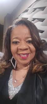 With Ruth Covington-Watson ,Kita and the rest of my crew 😀 🏈 🎷 !!!!