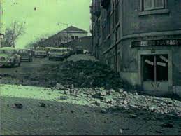 Por volta das 15h, centenas de moradores buscaram as redes sociais para relatar os tremores e buscar informações com outros. Sic Noticias O Sismo De 1969