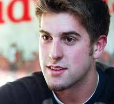 Young adults backing war