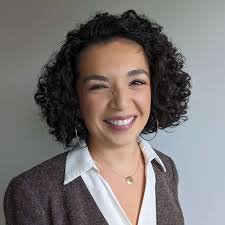 Esperanza Cantu's Instagram, Twitter & Facebook