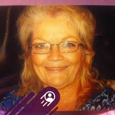 Who are the ladies in the class of 1946 photo?