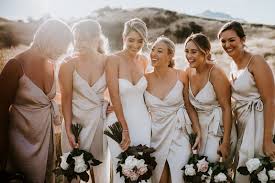 Let us explain how this works. Stillwhite New Used Preowned Sample Wedding Dresses Online