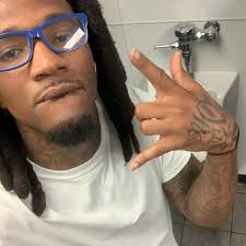 Lawdd her and these boots! HAPPY 58th BIRTHDAY TO MY MAMA. My girl my  world, I love your life💕💕