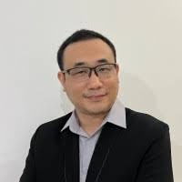 500+ “Ernest” profil