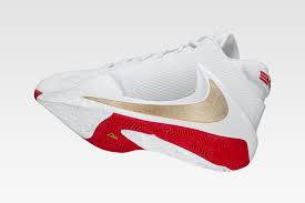 A journey that includes becoming the first european player to ever have a nike signature shoe. What Pros Wear Giannis Antetokounmpo S Nike Zoom Freak 1 Shoes What Pros Wear