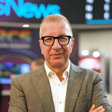 Après plusieurs mois de travail, VI@ Fehmiu est la première émission de  Radio-Canada à embarquer sous GSelector