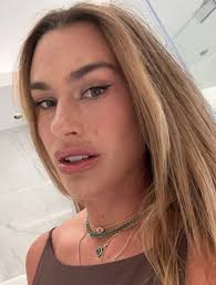 Aryna Sabalenka made conscious effort to win her first Grand Slam title.  Read here what she had to improve to achieve this success  [https://enjoytennisblog.wordpress.com/2023/01/30/aryna-sabalenka-the-new-champion-that-we-should-learn-from/](https  ...