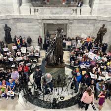 305 NKY Students Earn Scholarship Money for 4.0 GPA, ACT Score