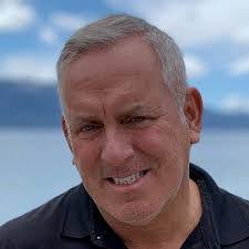 Ken Eisele's Instagram, Twitter & Facebook