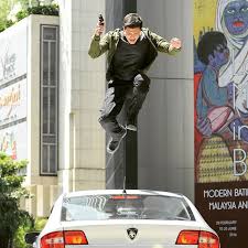 Roslan may have the whole armed police squad behind him but it's nothing compared to the arsenal of firepower and explosives that gang anarkis has. Kl Special Force 2018 Imdb