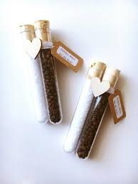 Gastgeschenke gehören zu den großprojekten bei der hochzeitsplanung. Gastgeschenk Salz Und Pfeffer Hochzeit Gefullte Paprikaschoten Gastgeschenke Hochzeit Und Hochzeitsgastgeschenke