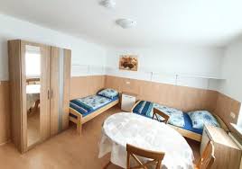 Etage eines mehrfamilienhauses und ist. Monteurwohnungen Rhein Main In Frankfurt Monteurzimmer In Frankfurt Am Main 60311 Tongesgasse