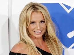 She is credited with influencing the revival of teen pop during the late 1990s and early 2000s. Verdammt Heisses Outfit Britney Spears Feiert Einen Song Geburtstag Mit Speziellem Foto Stars