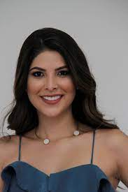 La reina ha sido objeto de fuertes ataques en redes, con frases ofensivas y denigrantes. Conoce A Laura Olascuaga Pinto Senorita Bolivar 2018 Reinas 2018