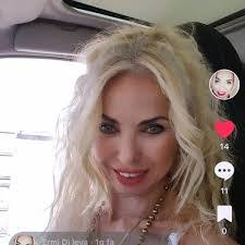 Lucille Schuster's Instagram, Twitter & Facebook