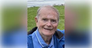 Marilyn Cullen's Instagram, Twitter & Facebook