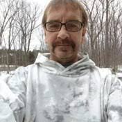 Stephen Kono's Instagram, Twitter & Facebook