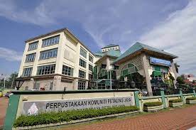 Originally developed as a satellite township for kuala lumpur, the capital of malaysia, it is part of the greater kuala lumpur area. Perpustakaan Komuniti Petaling Jaya Home Facebook