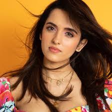 Rajas Kale's Instagram, Twitter & Facebook