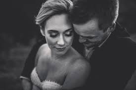 Are you freaking out about your first wedding photography shoot!? 9 Smart Ways To Book Your First Wedding As A Photographer Click Magazine
