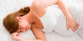 C'est en général le bas du dos qui est affecté. Prevenir Les Maux De Dos Avant Pendant Et Apres La Grossesse Alinea Sante