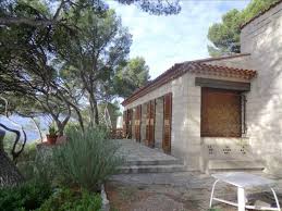 Apartment with soaking bathtub, near calanques national park. Biens A Vendre Villa Cassis 13260 Prix 3 725 000 Agence Immobiliere Marseille Appartement Et Maison