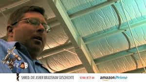 Bei 6 Jahren nahm Asher Bradshaw die Welt des Skateboardens im Sturm. Das  ist seine Geschichte., Amazon Prime: http://amzn.to/2noMnyA