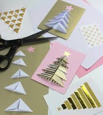 Qu'il soit très jeune ou un peu plus âgé, cette année, votre petit bambin pourra participer à la création des cartes de bonne année. Carte De Voeux Personnalisee A Faire Pour Noel Tutos Et 70 Modeles Diy Archzine Fr Carte De Voeux Personnalisee Carte De Voeux Cartes De Voeux