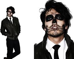 Resultado de imagem para roupa halloween