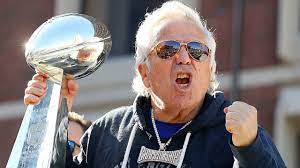 New england patriots owner robert kraft has been named by police as a person involved in a recent prostitution, human trafficking sting operation in jupiter, florida. Nfl Prostitutions Skandal Um Patriots Owner Robert Kraft Sport Mix Nfl
