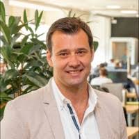 3000+ "Fraga" profiles