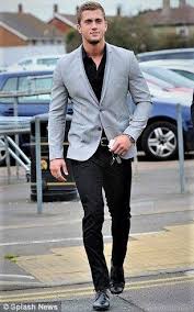 Black And Grey Combination Dress For Men Grey Blazzer Combination With Black Pants 3 Moda Ropa Hombre Combinacion De Ropa Hombre Moda Casual Hombre