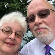 Lighter Peavey amp with similar sound to Renown 112?