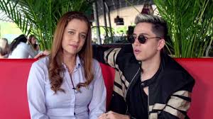 Alguien me gusta (2019) and andy rivera: La Red Caracol Andy Rivera Y Su Mama Facebook