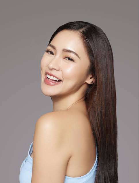 Kim Chiu’s blooming beauty