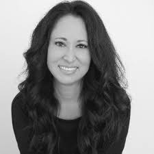 Michelle Nitz (@nitzweiss)