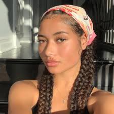 Mariya Lawrence (oneofthelawrences14)