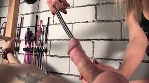 Blonde Sounding Her Male Slave: Maldivian Porn