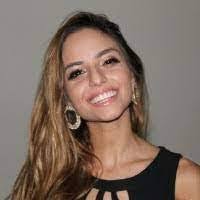 Roberta Ely's Instagram, Twitter & Facebook