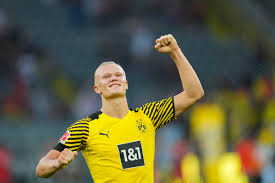Borussia dortmund begin their bundesliga campaign on saturday as they go up against eintracht frankfurt at the signal iduna park. Gbg2eygfrwsism