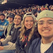 Darrin Pierce (@14darrin3) • Instagram photos and videos