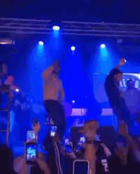 Oct 07, 2019 · they made smoking pot sound like an epic journey on par with lord of the rings. Pop Smoke Rapper Smoking Gif Pop Smoke Rapper Smoking Smoke Discover Share Gifs