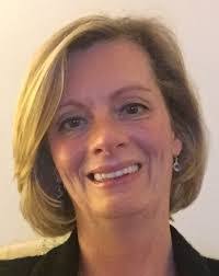 Helen Bates's Instagram, Twitter & Facebook