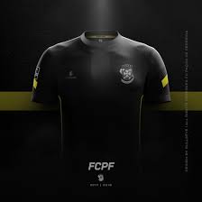 O kit 1 tem a diária de €3,5, se mudar para o kit 3, paga o valor de €25, os nossos técnicos vão a sua casa mudar o colchão, e a partir desse dia a diária passa a €5/dia. Pacos De Ferreira 17 18 Trikots Enthullt Nur Fussball