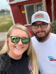 Feature Friday: Alex and Austin Gibson, The Handy Couple