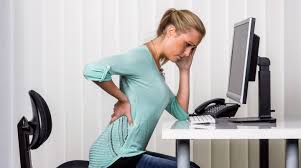 Er gibt dir die basics für die richtige #ergonomie im büro. Rucken Tipps Fur Die Arbeit So Sitzen Sie Richtig Am Schreibtisch Stern De